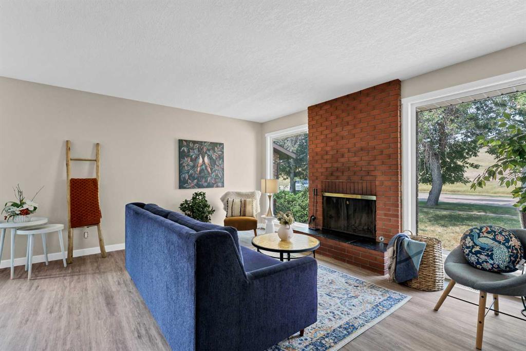 Fifth View of 729 3rd Street NW, Riverside, Medicine Hat, Alberta, T1A 7P6