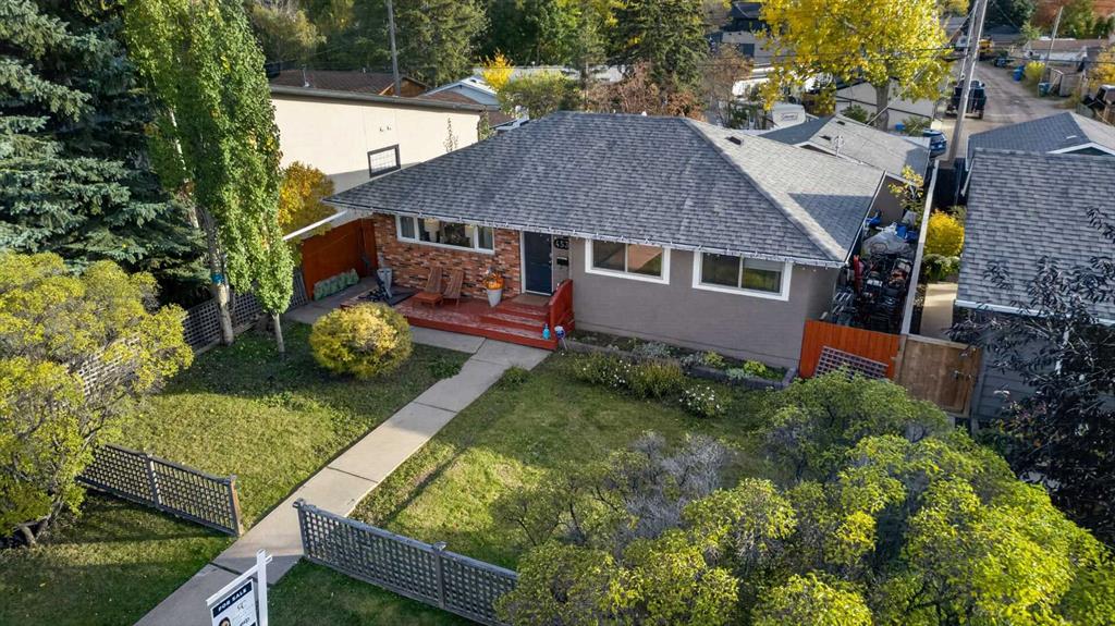 Second View of 4539 26 Avenue SW, Glenbrook, Calgary, Alberta, T3E 0P8