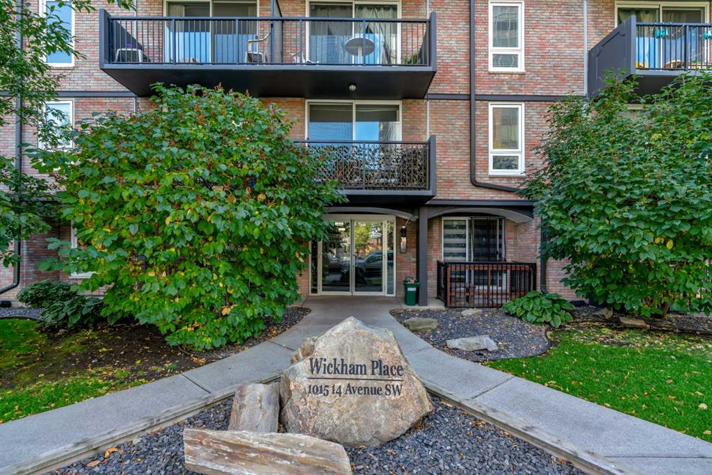 Second View of 103, 1015 14 Avenue SW, Beltline, Calgary, Alberta, T2R 0N9