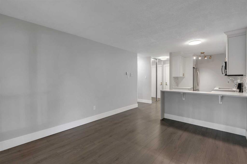Fourth View of 103, 1015 14 Avenue SW, Beltline, Calgary, Alberta, T2R 0N9