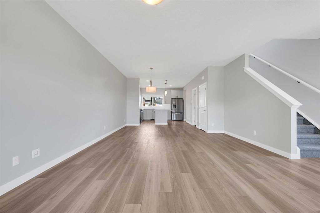 Fifth View of 125 Edith Gate NW, Glacier Ridge, Calgary, Alberta, T3R 1Z2