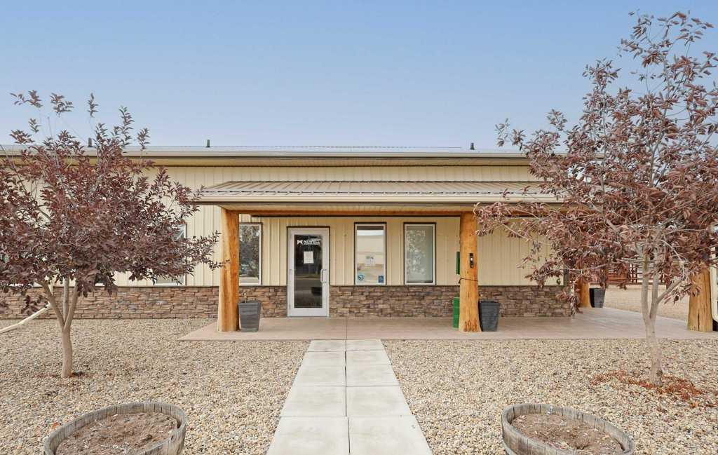 50 Upland Boulevard W, A2349468, Alberta,