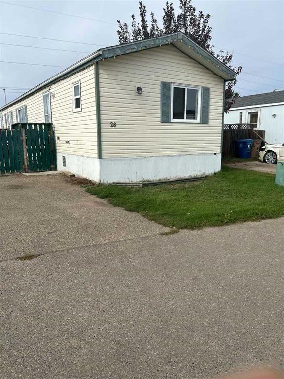MLS® listing #116185389 for sale located at 28 Maple Drive W