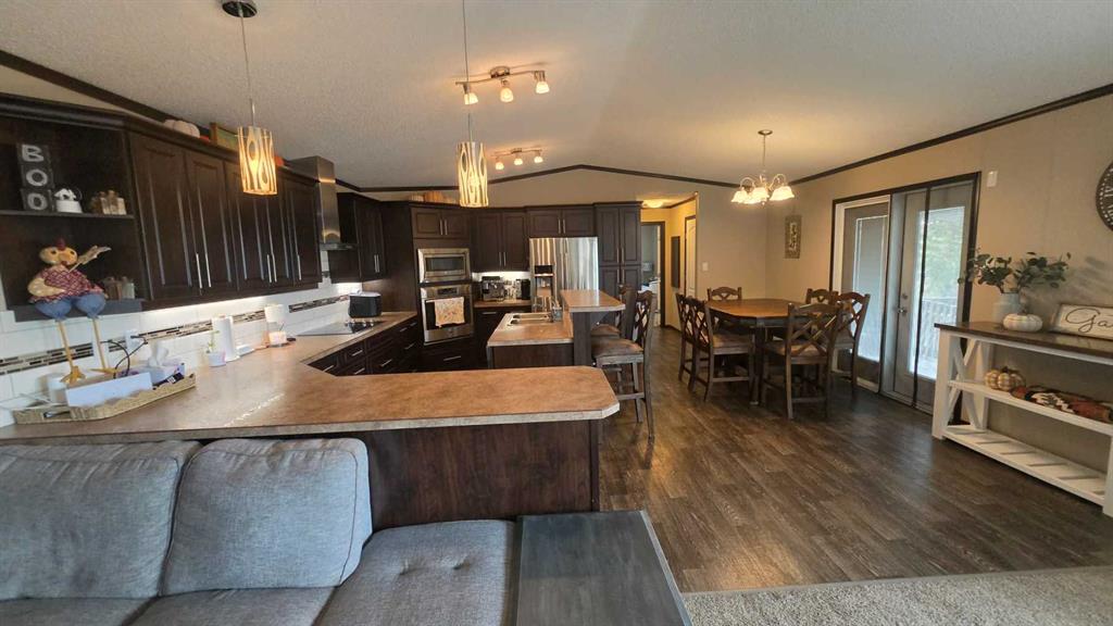 Fourth View of 940 MAIN Street NW, NONE, Milk River, Alberta, T0K1M0