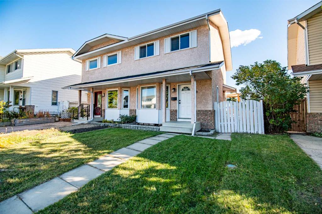 Third View of 33 Kirsch Close , Kentwood East, Red Deer, Alberta, T4P3M5