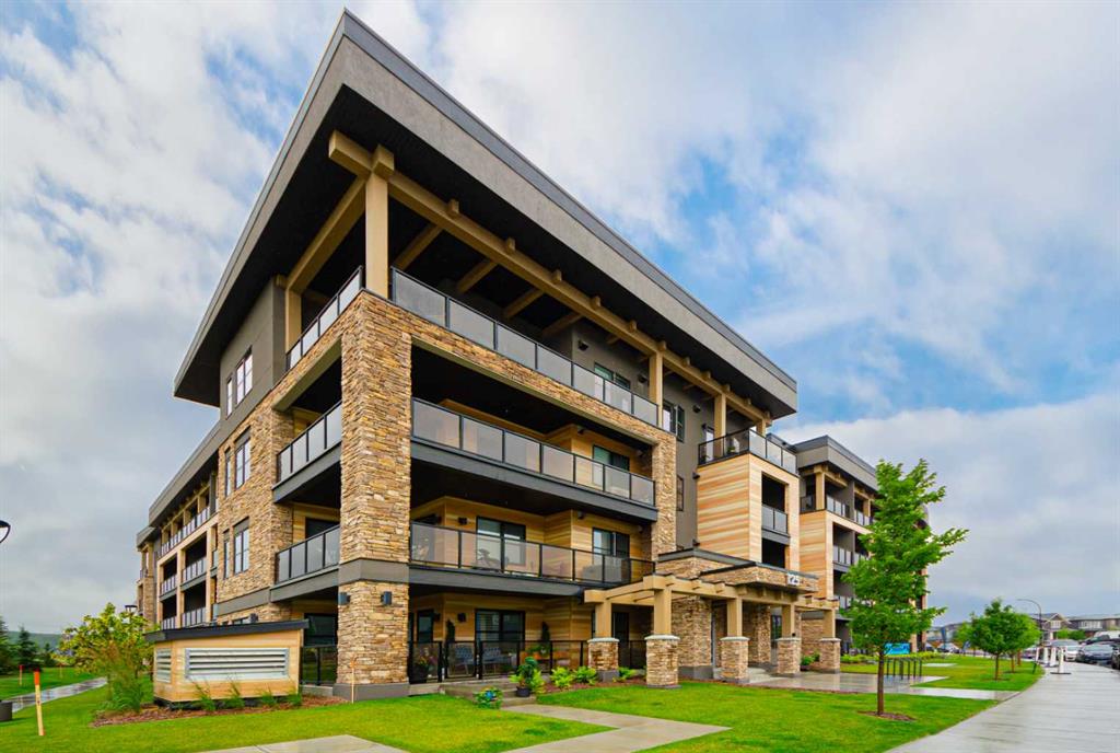 305, 125 Wolf Hollow Crescent SE, A2349634, Alberta,