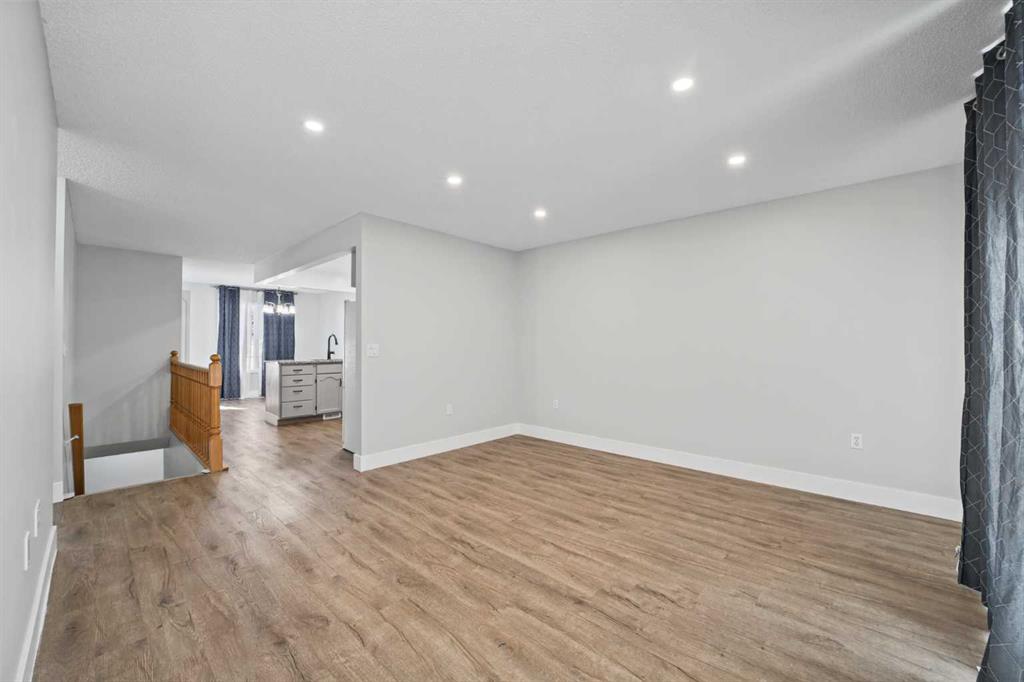 Fourth View of 1719 17 Street , NONE, Didsbury, Alberta, T0M0W0