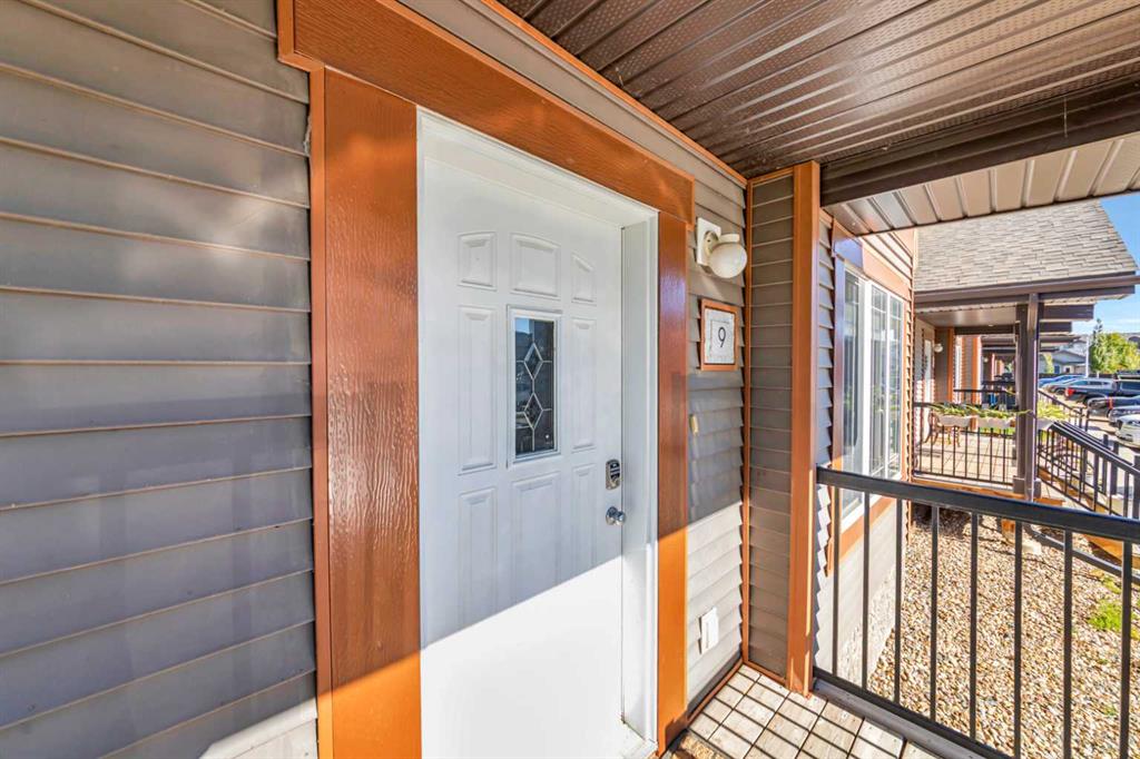 Fourth View of 9, 4738 13 Street , NONE, Lloydminster, Saskatchewan, S9V 1Z5