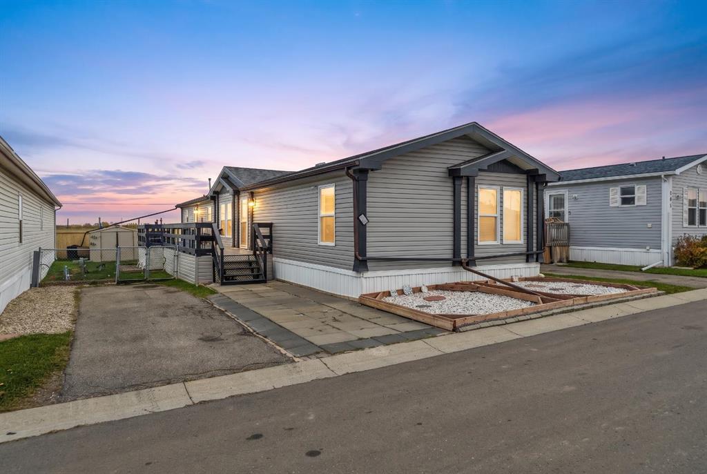 Second View of 402, 1101 84 Street NE, Abbeydale, Calgary, Alberta, T2A7X2
