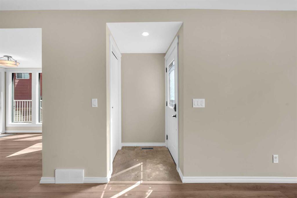 Fifth View of 15 Ranch Glen Drive NW, Ranchlands, Calgary, Alberta, T3G 1T2