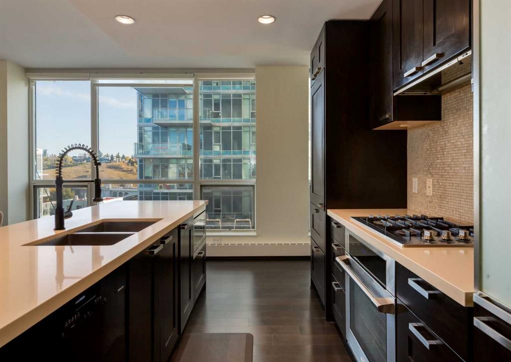 Fifth View of 913, 222 Riverfront Avenue SW, Chinatown, Calgary, Alberta, T2P0W3