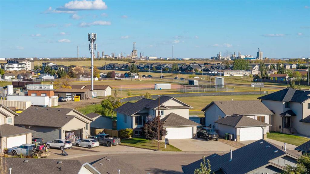 3711 45 Avenue Close , A2349751, Saskatchewan,