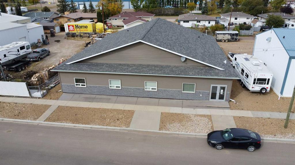 410 2 Avenue W, A2349841, Alberta,