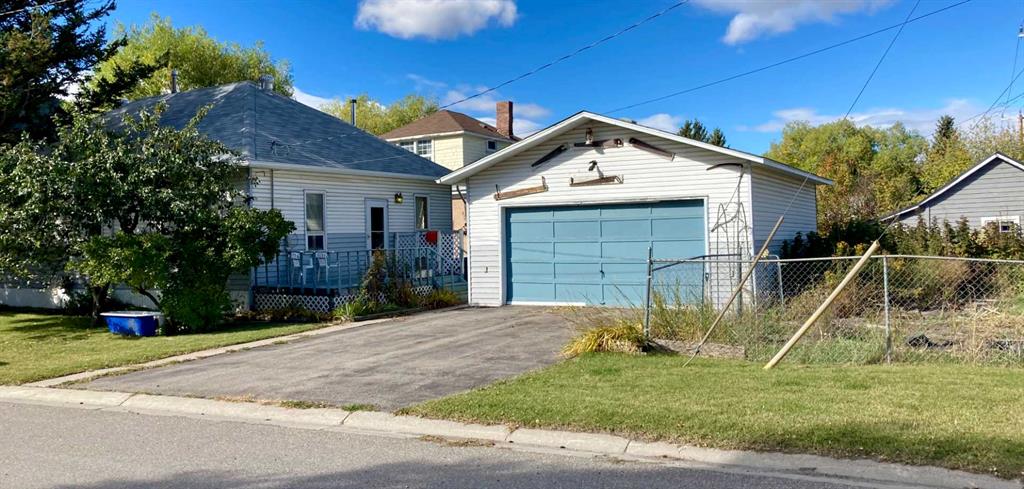 Third View of 12165 21 Avenue , NONE, Blairmore, Alberta, t0k0e0