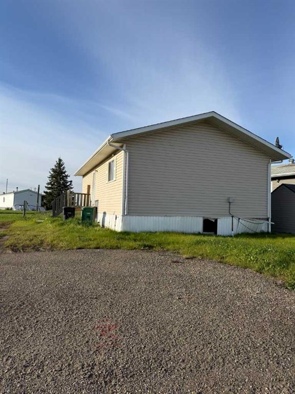 79 Deerglen Trailer Park , A2349919, Alberta,