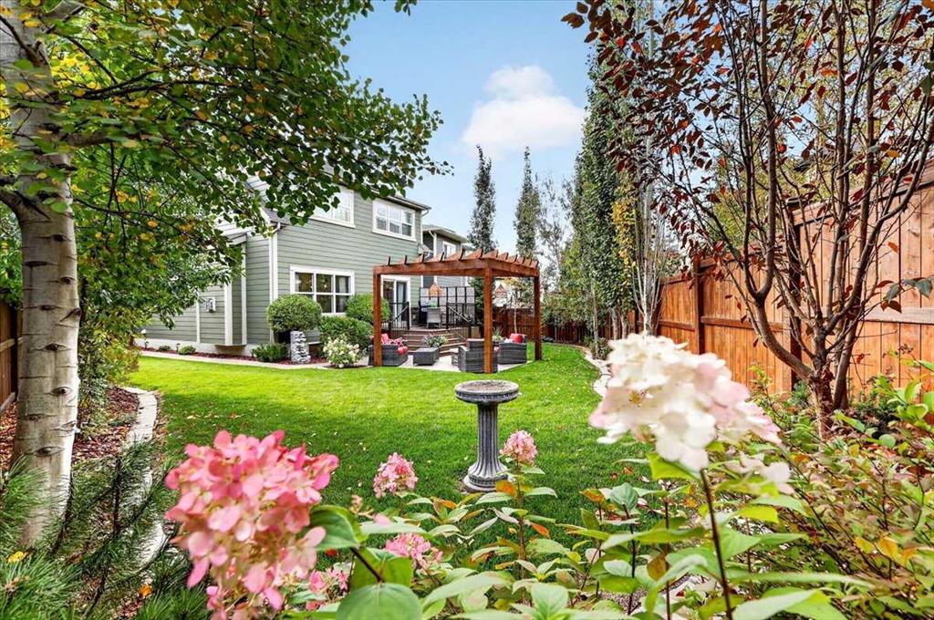 Fifth View of 66 Masters Villas SE, Mahogany, Calgary, Alberta, T3M 2N4