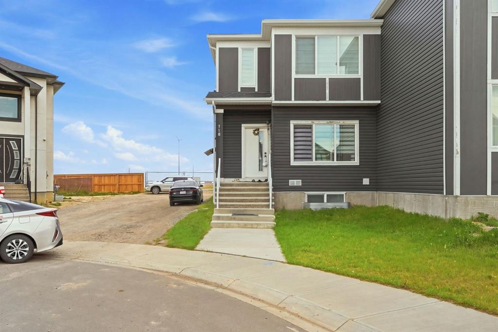 118 Saddlelake Manor NE, A2349995, Alberta,
