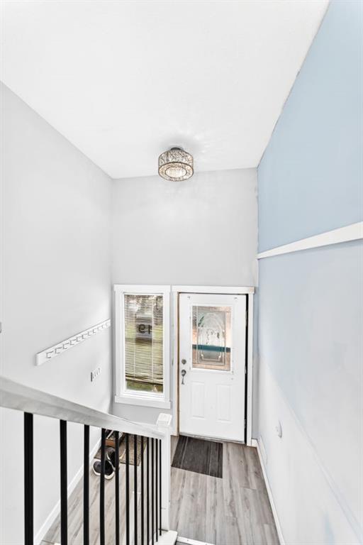 Fourth View of 19 Berwick Crescent NW, Beddington Heights, Calgary, Alberta, T3K 1P7