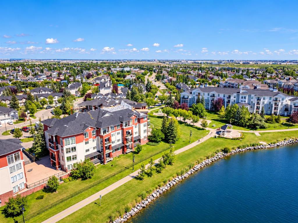 Third View of 110, 162 Country Village Circle NE, Country Hills Village, Calgary, Alberta, T3K 0E6