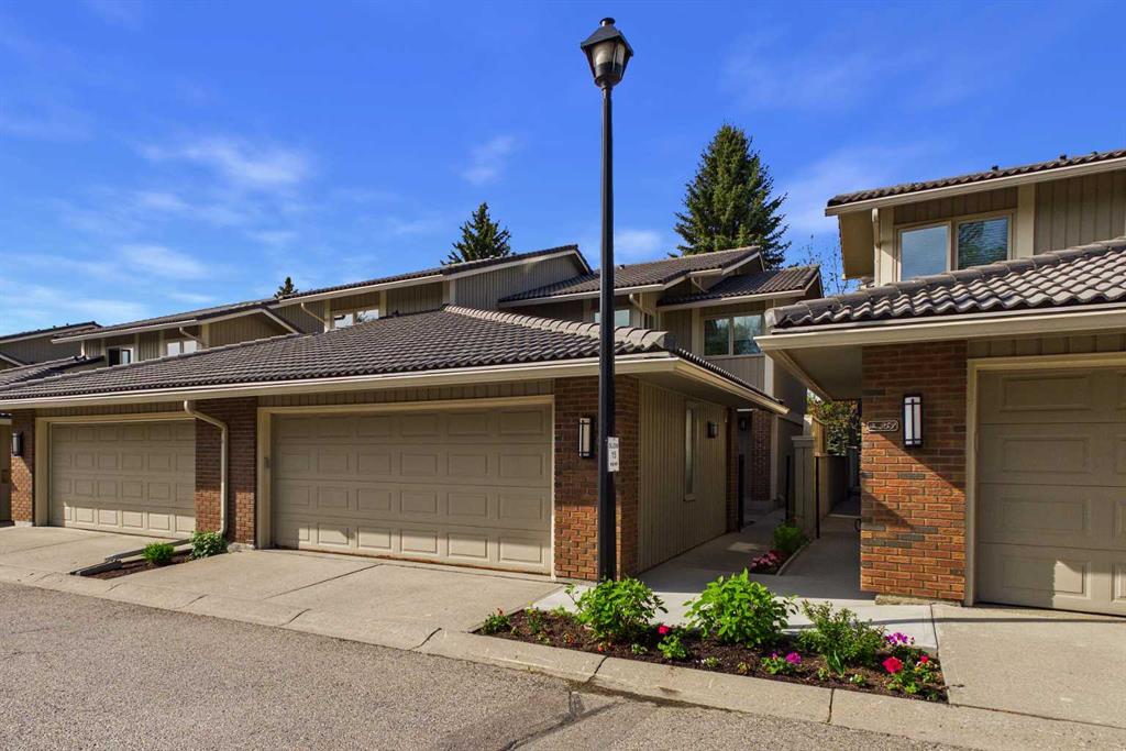 Third View of 252, 20 Midpark Crescent SE, Midnapore, Calgary, Alberta, T2X1P3
