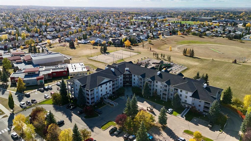 316, 60 Lawford Avenue , A2350181, Alberta,