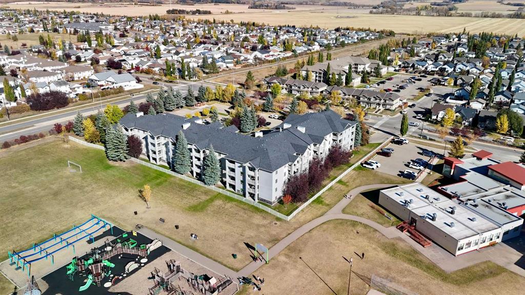 Third View of 316, 60 Lawford Avenue , Lonsdale, Red Deer, Alberta, T4R3E9