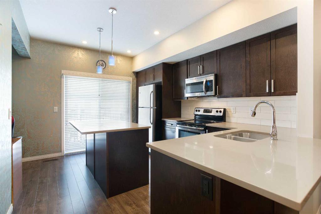 Third View of 1003, 280 Williamstown Close NW, Williamstown, Airdrie, Alberta, T4B4B6