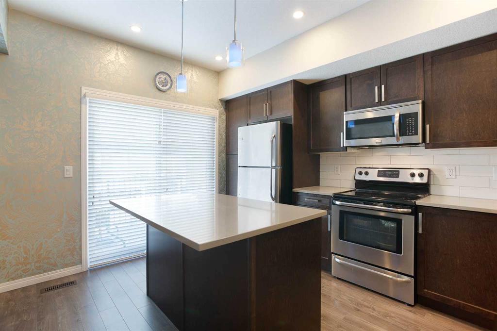 Fourth View of 1003, 280 Williamstown Close NW, Williamstown, Airdrie, Alberta, T4B4B6