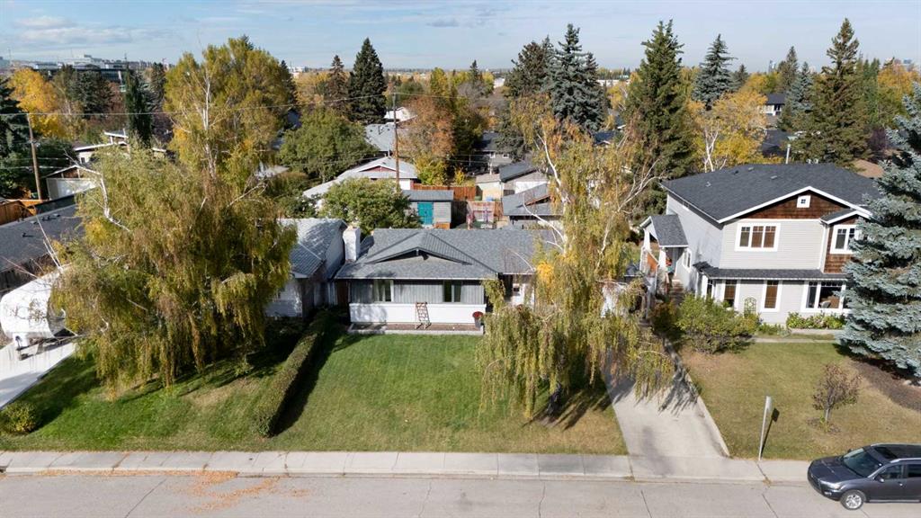 2320 58 Avenue SW, A2350215, Alberta,