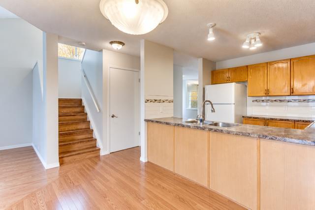 Third View of 40 Mt Lorette Close SE, McKenzie Lake, Calgary, Alberta, T2Z 2L6