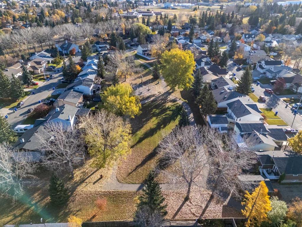 Fifth View of 5910 Ash Street , NONE, Olds, Alberta, T4H 1K8