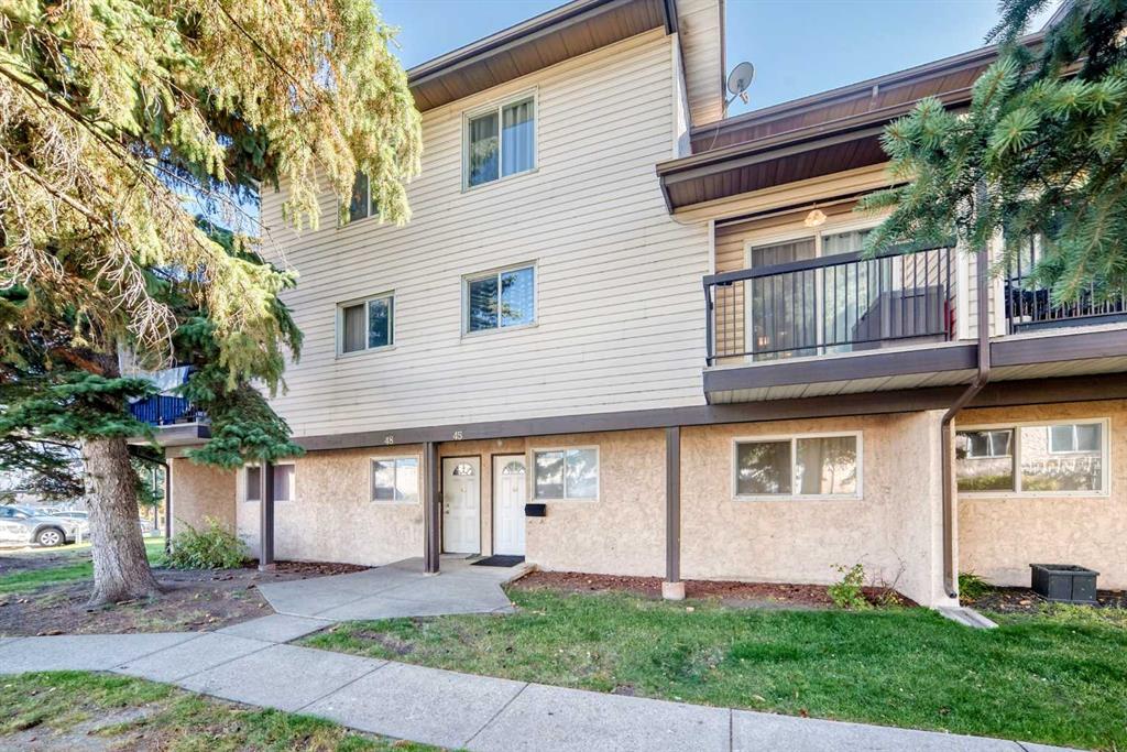 Third View of 45, 3745 Fonda Way SE, Forest Heights, Calgary, Alberta, T2A 5W7