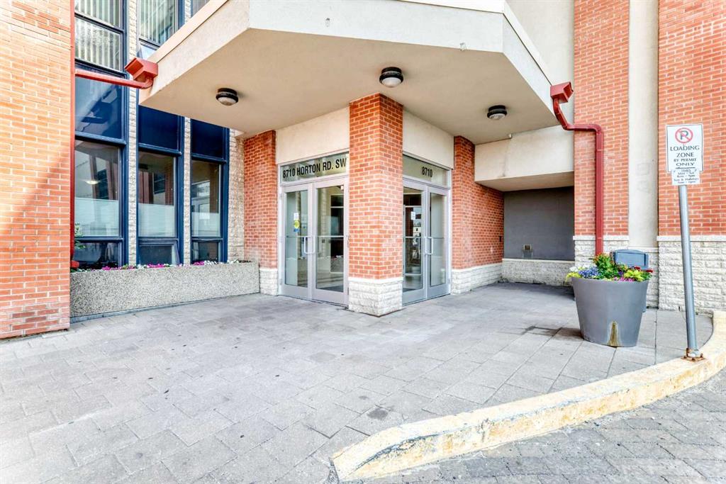Third View of 808, 8710 Horton Road SW, Haysboro, Calgary, Alberta, T2V 0P7