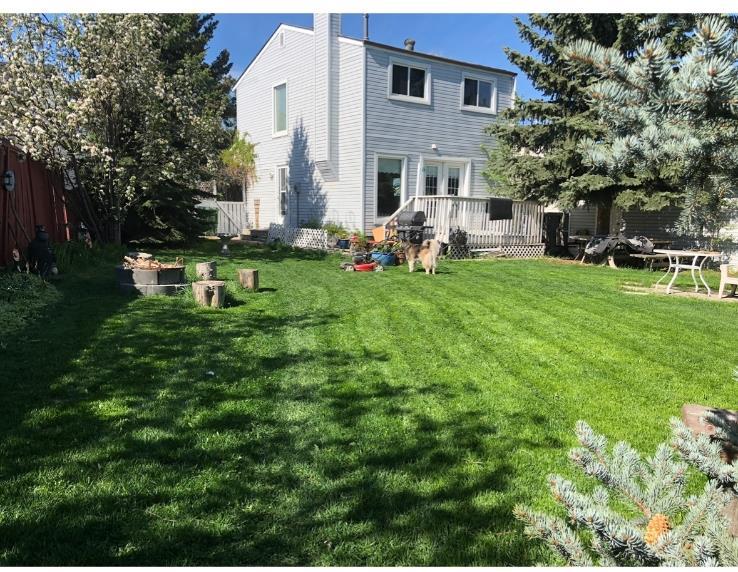 Third View of 44 Abingdon Court NE, Abbeydale, Calgary, Alberta, T2A 6S5