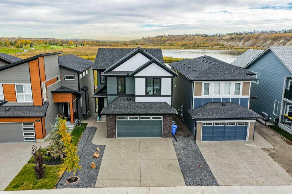 MLS® listing #116293980 for sale located at 141 Wolf Hollow Villas SE