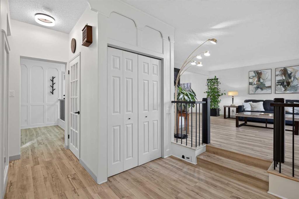 Fourth View of 40 Silver Ridge Court NW, Silver Springs, Calgary, Alberta, T3B 4V5