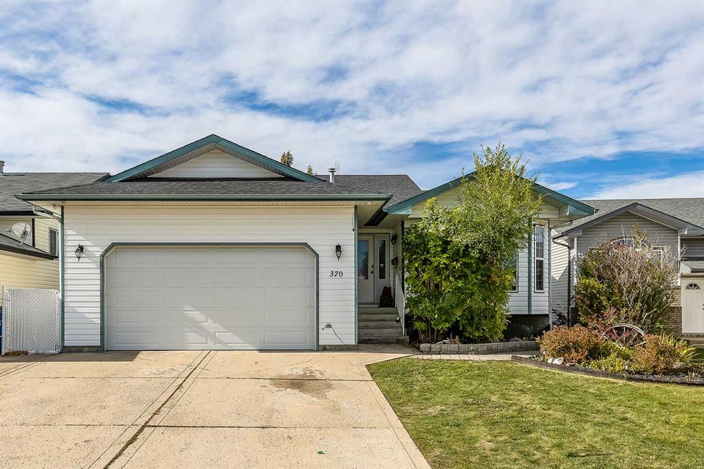 Third View of 370 Stratton Way SE, SE Southridge, Medicine Hat, Alberta, T1B 4M9