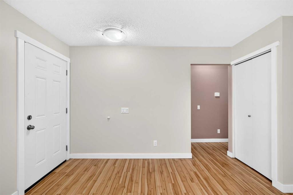 Third View of 6607 Malvern Road NE, Marlborough Park, Calgary, Alberta, T2A 5C3