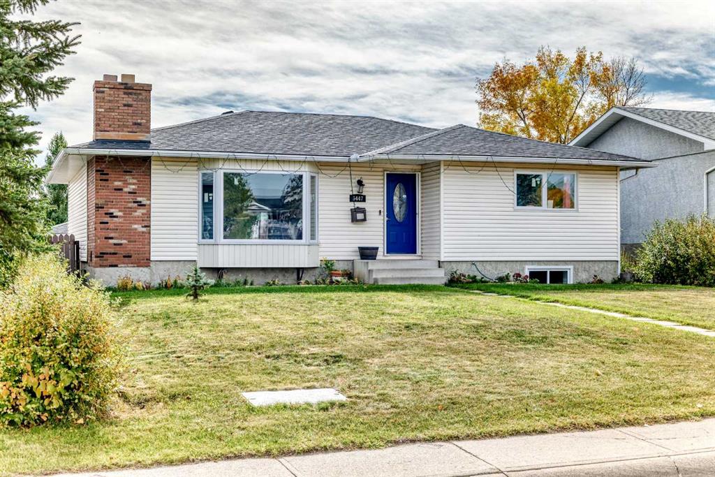 Third View of 5447 RUNDLEVIEW Road NE, Rundle, Calgary, Alberta, T1Y 1J7