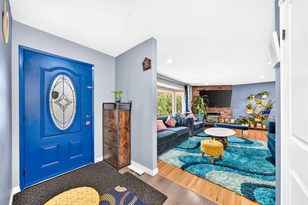 Fifth View of 5447 RUNDLEVIEW Road NE, Rundle, Calgary, Alberta, T1Y 1J7