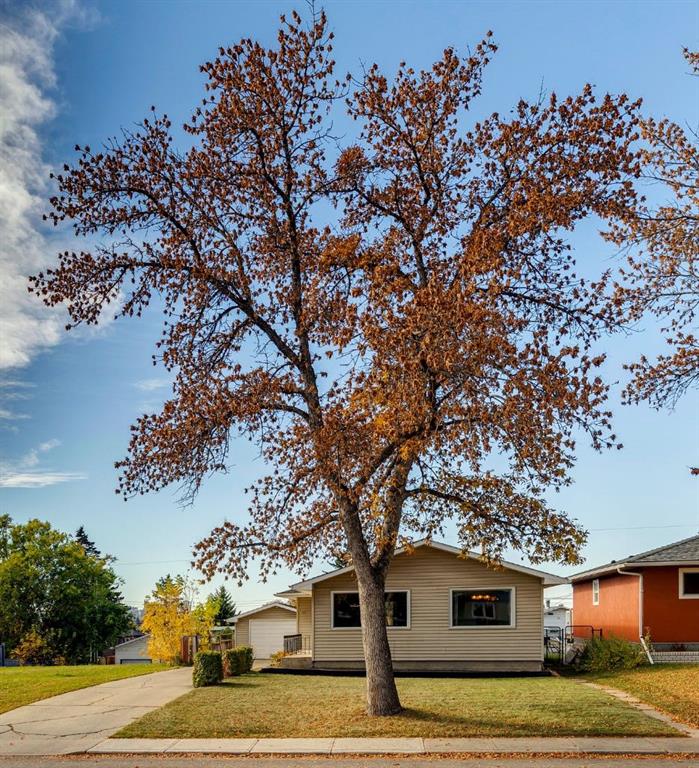 Third View of 911 17A Street NE, Mayland Heights, Calgary, Alberta, T2E4V2