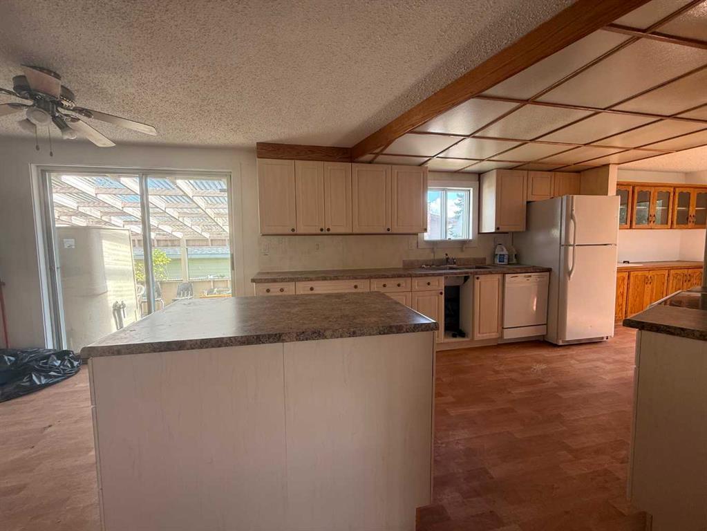 Third View of 700 8 Street , NONE, Fox Creek, Alberta, T0H 1P0