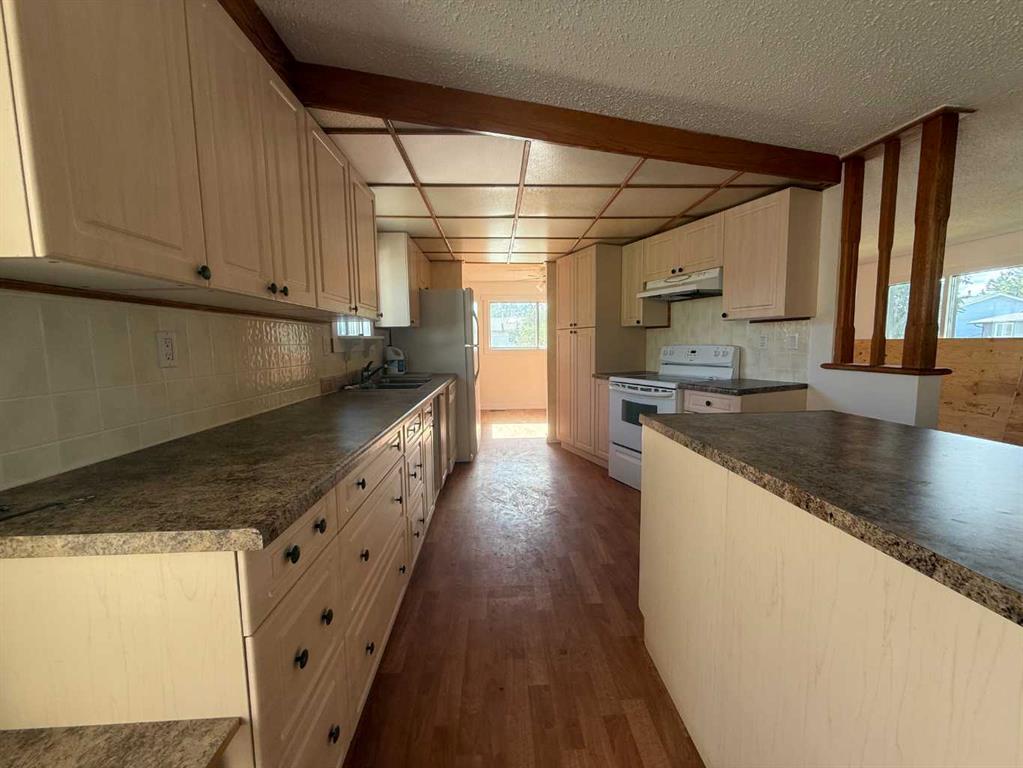 Fourth View of 700 8 Street , NONE, Fox Creek, Alberta, T0H 1P0