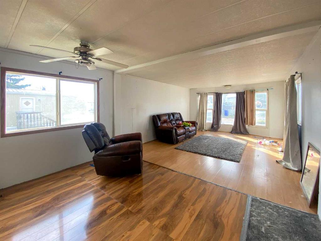 Fourth View of 9, 5130 61 Avenue , NONE, Olds, Alberta, T4H 1L5