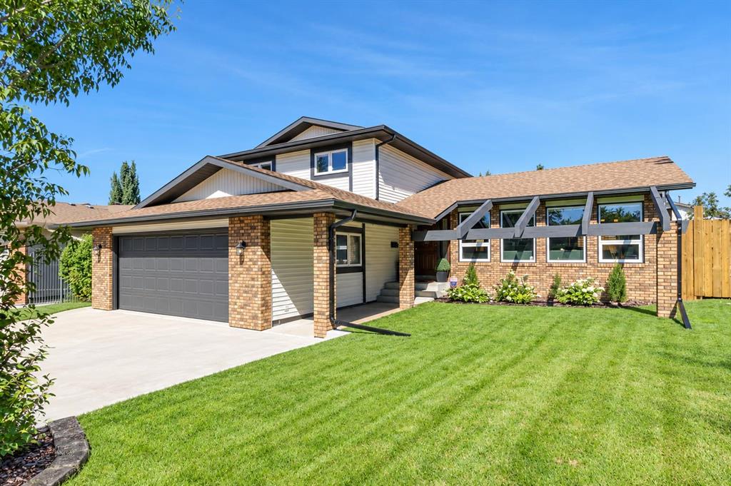 Third View of 21 Elkin Close , Eastview Estates, Red Deer, Alberta, T4R1Y8