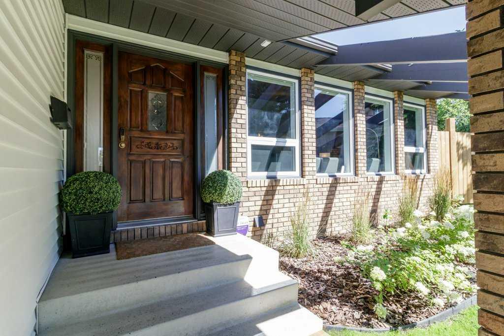 Fifth View of 21 Elkin Close , Eastview Estates, Red Deer, Alberta, T4R1Y8