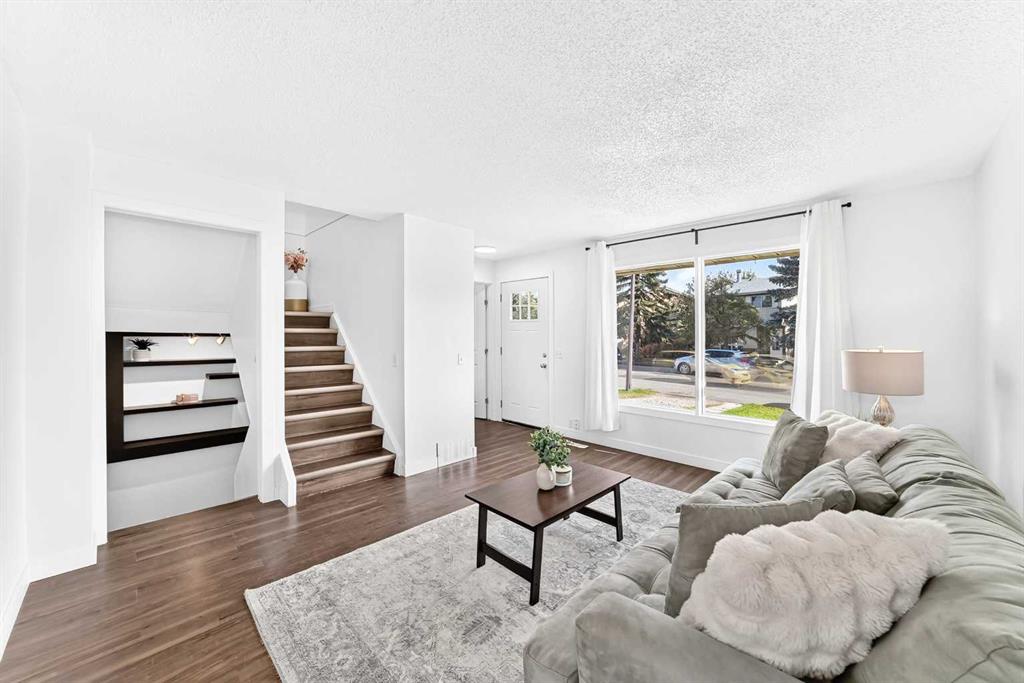 Fourth View of 60 Erin Mount Crescent SE, Erin Woods, Calgary, Alberta, T2B2S6