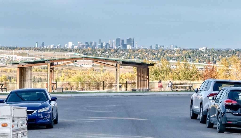 Third View of 28 Veranda Boulevard SW, Alpine Park, Calgary, Alberta, T2Y 0S7
