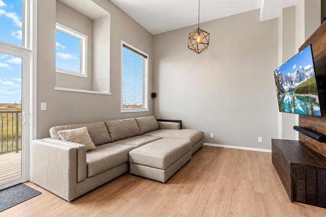 Fifth View of 705, 339 Viscount Drive , Vanier East, Red Deer, Alberta, T4R 0S2