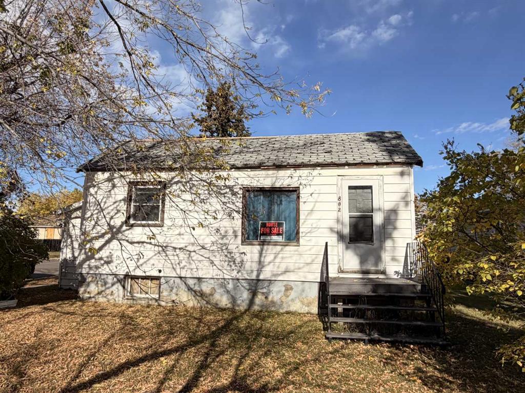 802 6 Avenue , A2350756, Alberta,